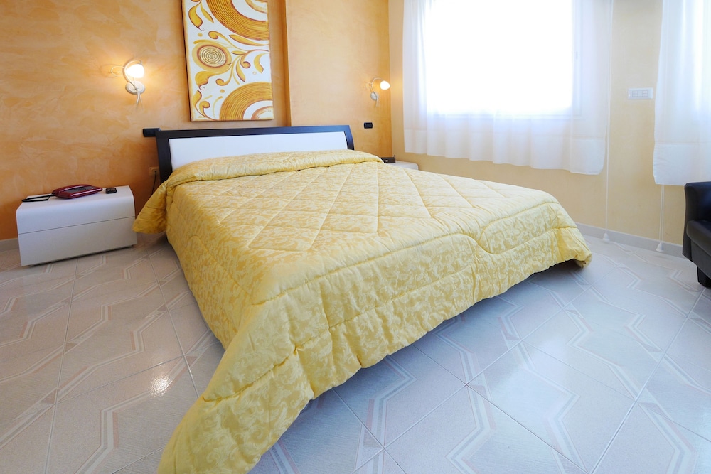 Mediterraneo Hotel 25/73