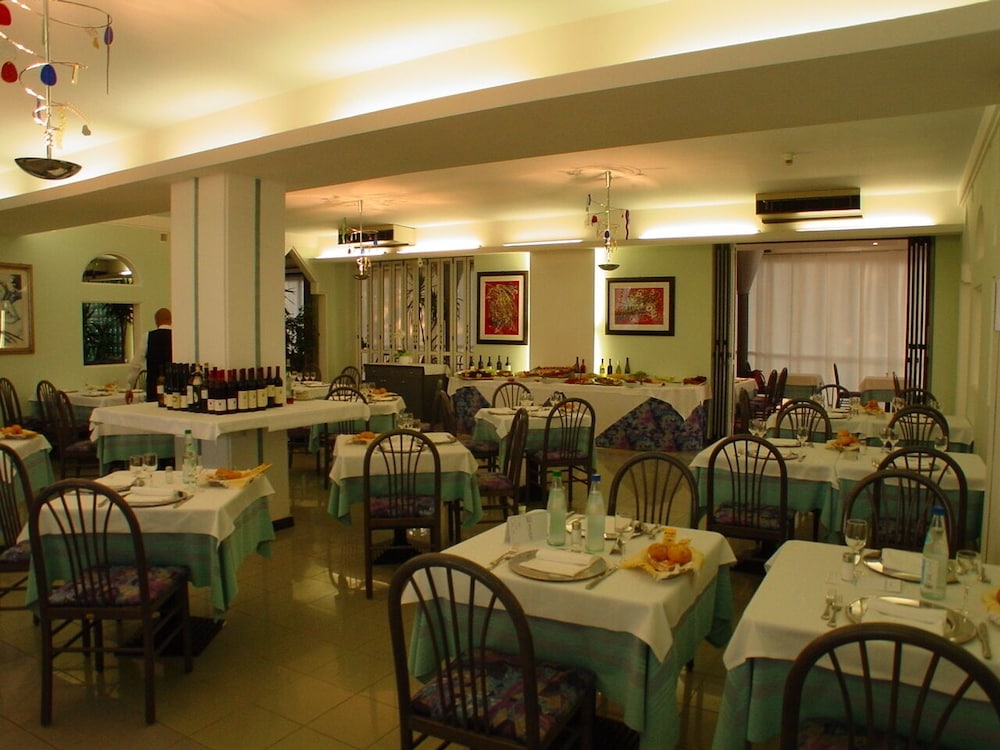 Hotel Palace 18/28