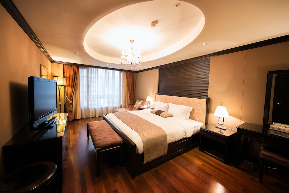 Koreana Hotel 36/64