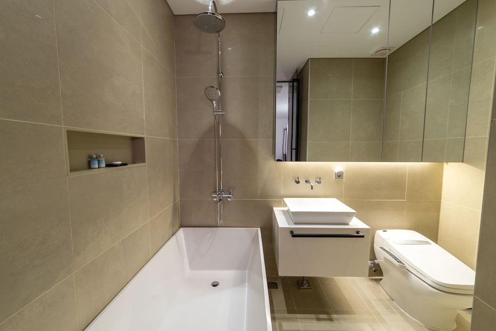 Hotel The Designers Cheongnyangni 22/59