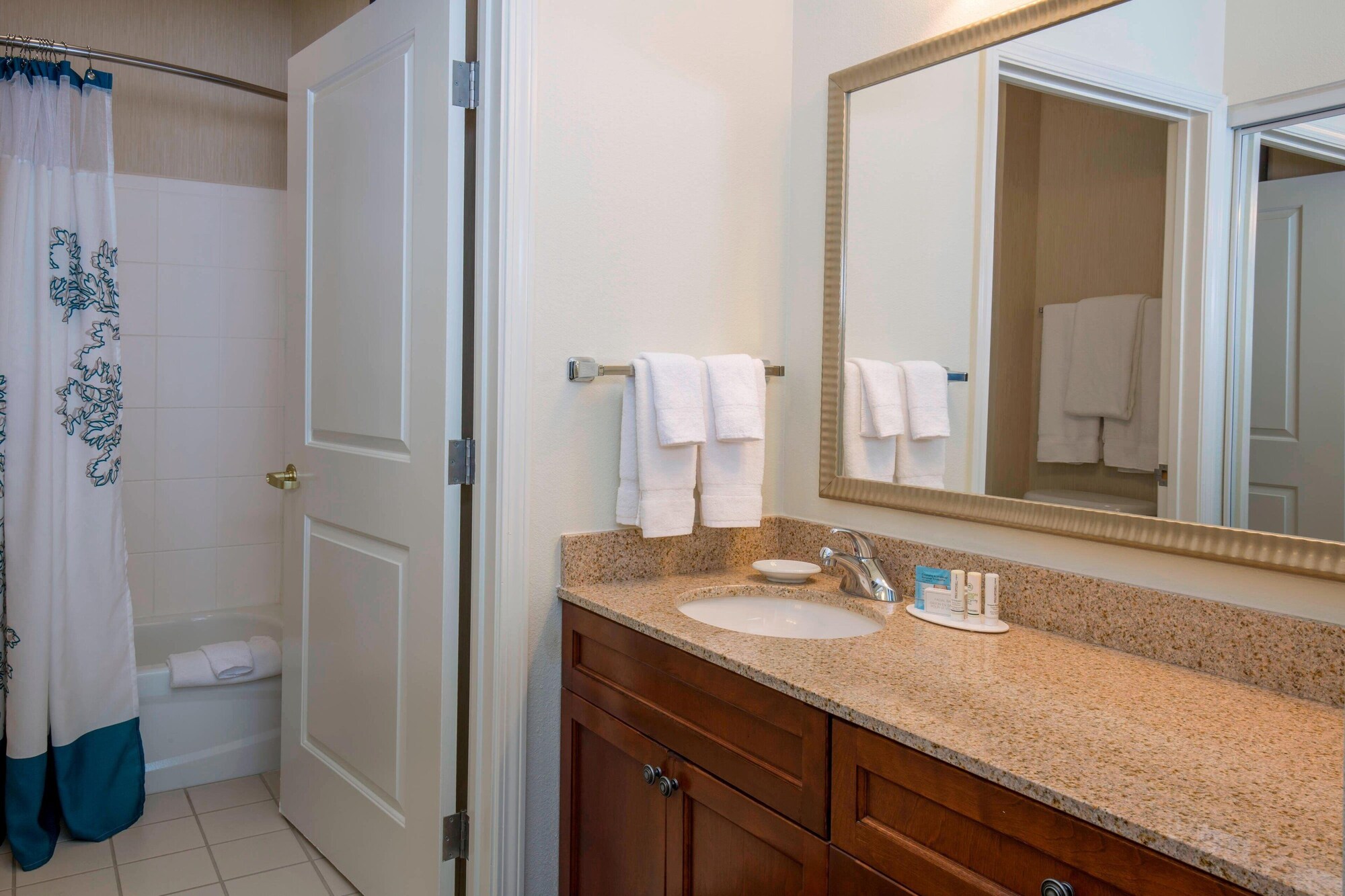 جناح بسريرين مزدوجين بغرفتي نوم، Residence Inn by Marriott Boise West 8/10