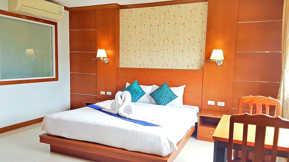 Green Harbor Hotel And Service Apartment 19/67