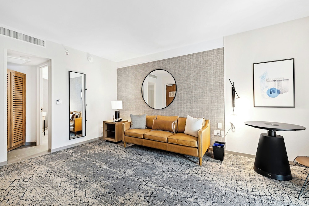 Sheraton Chapel Hill Hotel 27/50
