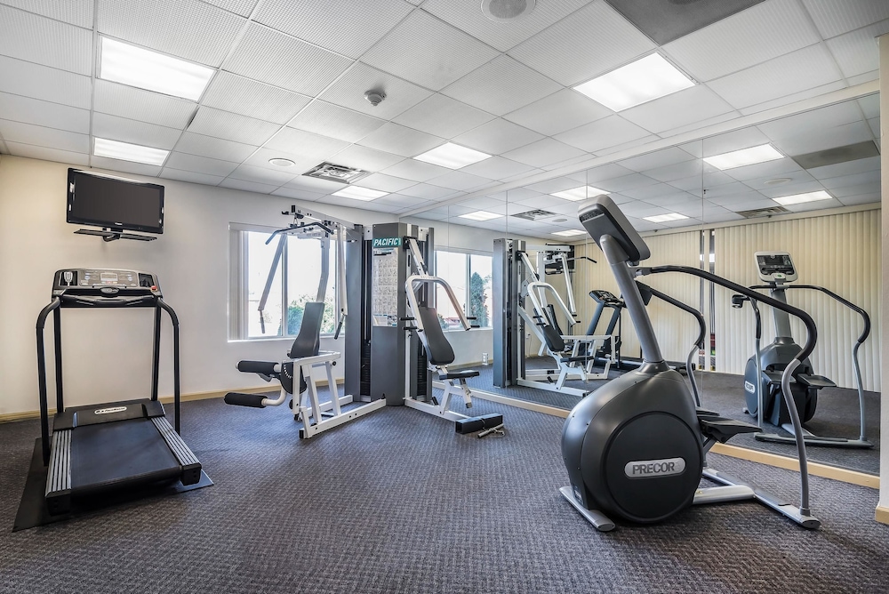 Quality Inn & Suites Albany Airport 16/36