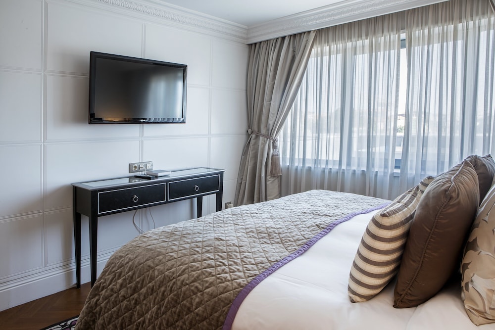 Intercontinental Porto Palacio Das Cardosas 33/82