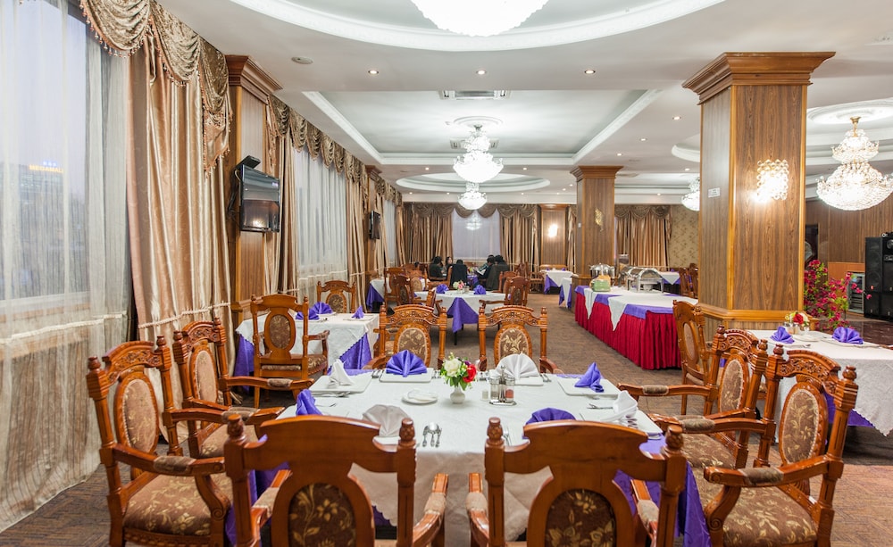 Ub City Hotel 44/50