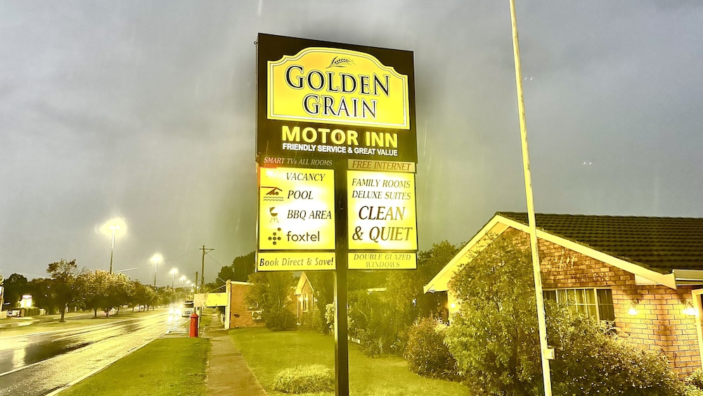 Golden Grain Motor Inn 58/62