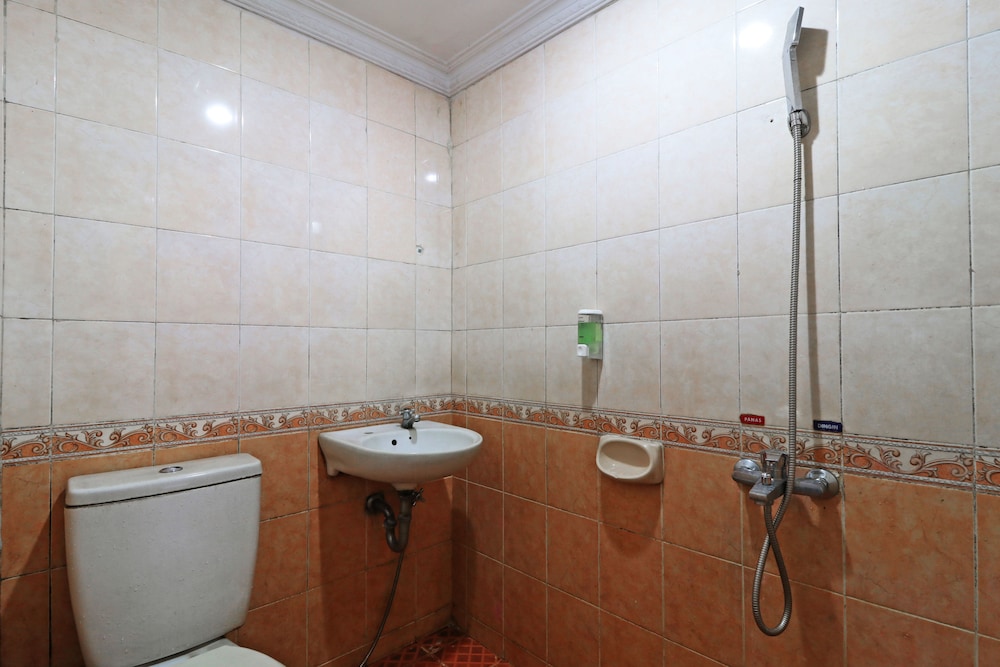 Hotel Sumatera 33/38