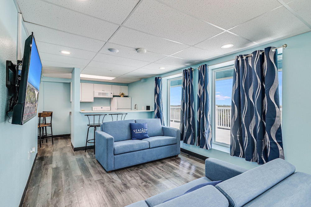 Seaside Boutique Hotel, Waves At Your Doorstep 34/50