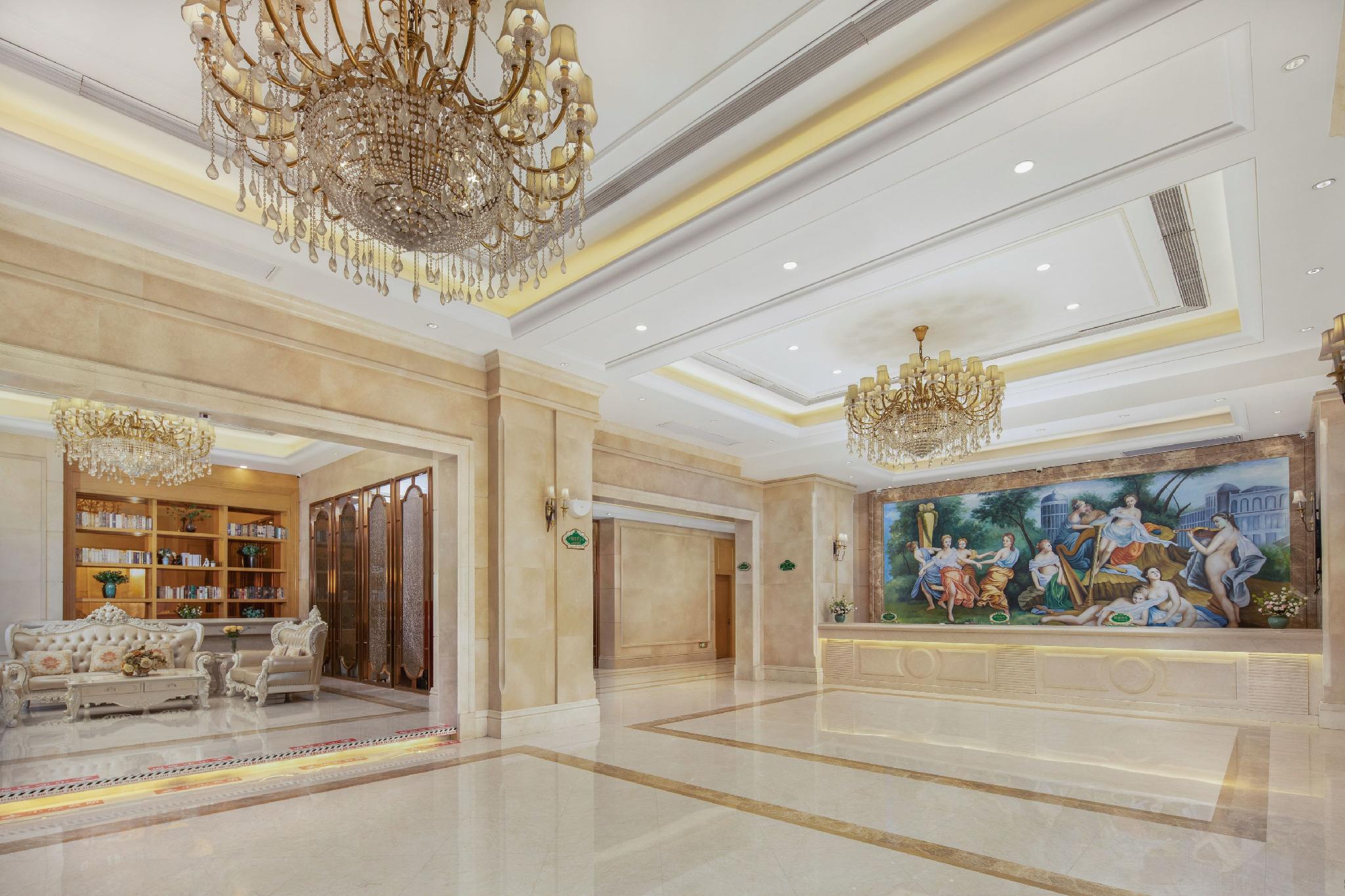 Vienna International Hotel (Xinwuzhong, Dengcheng Avenue, Xiangyang) 13/34