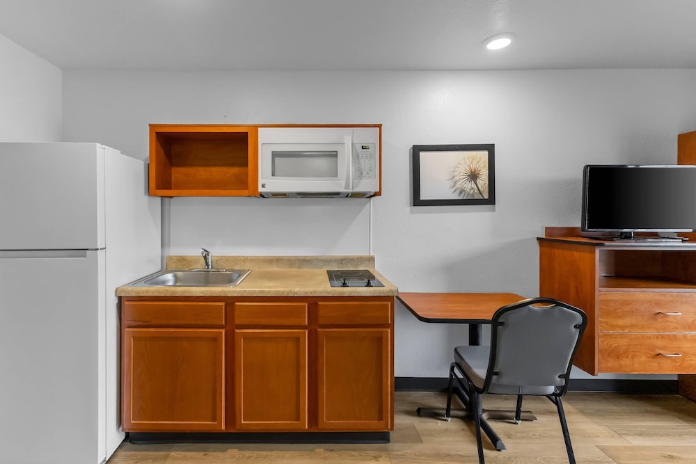 WoodSpring Suites Chesapeake-Norfolk Greenbrier 41/50