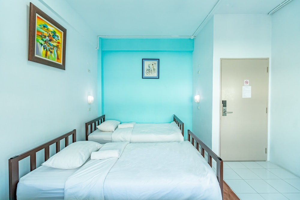 Sleep Dee Hostel 41/74