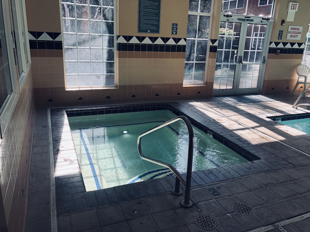 Heathman Lodge 25/48