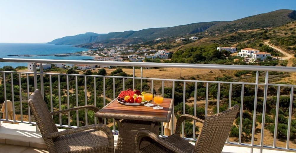 Kythea Resort 62/65