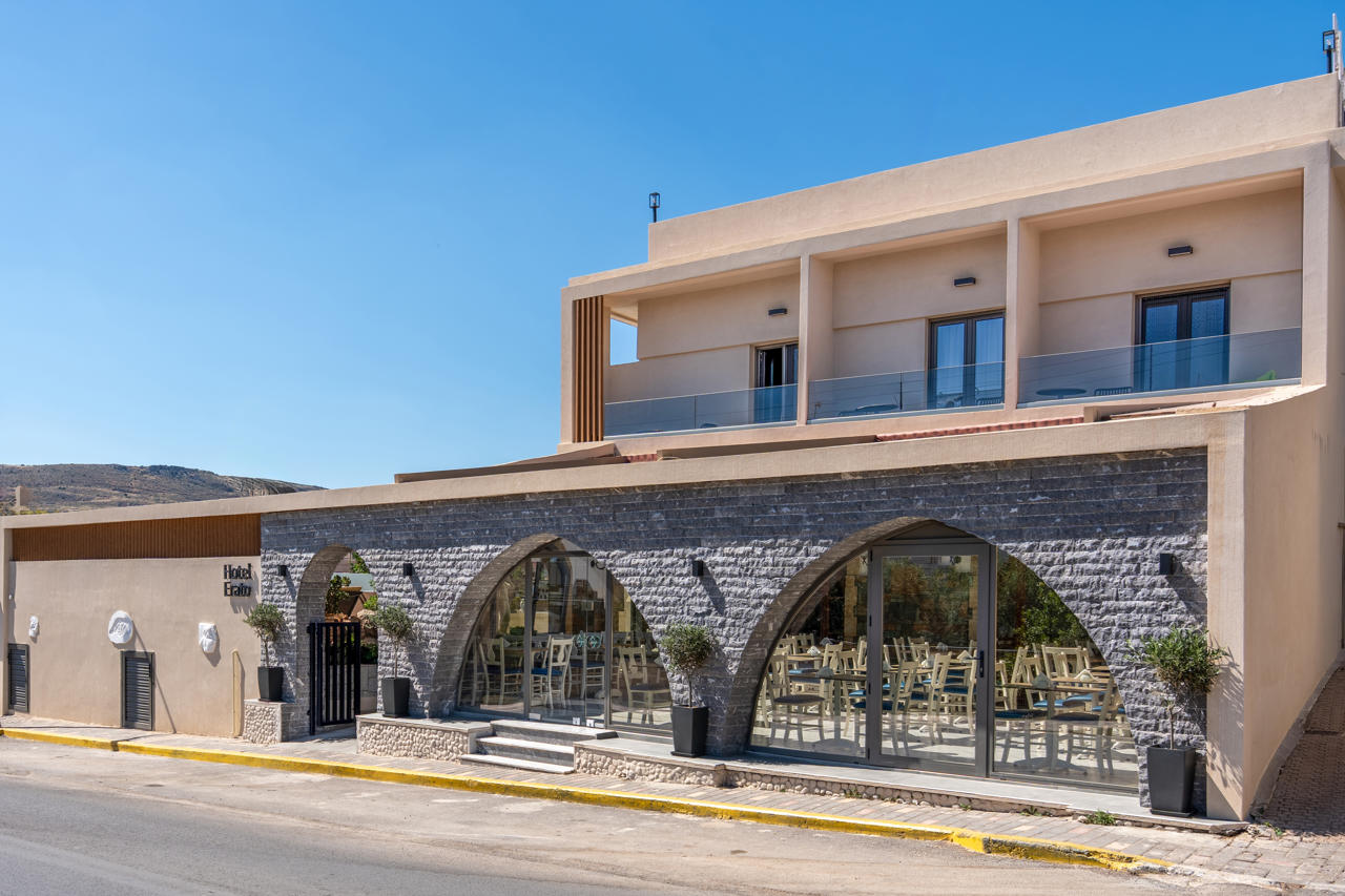 Erato Hotel 6/68