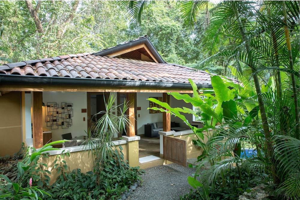 Bodhi Tree Yoga Resort 6/76