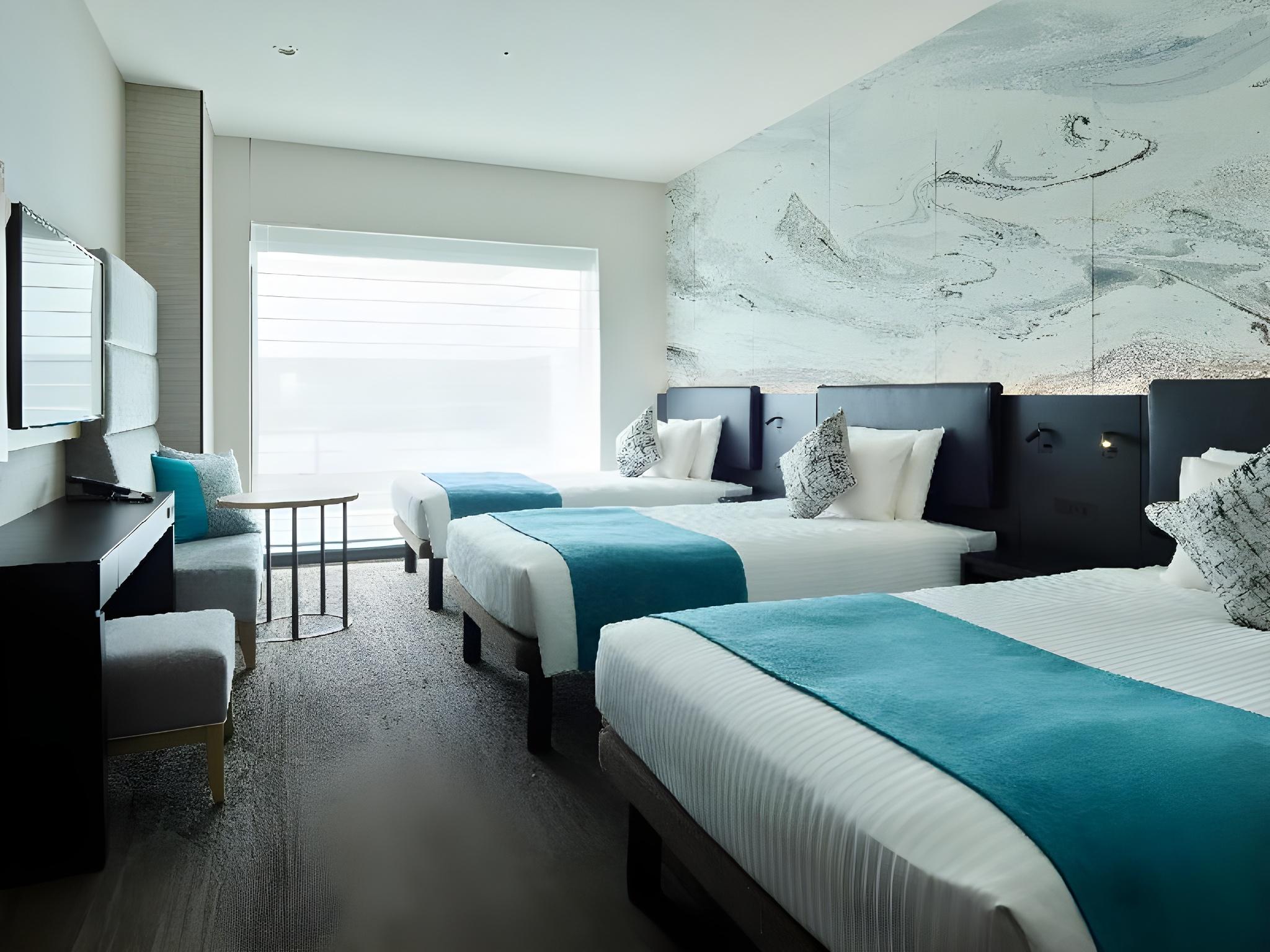 Room, Triple