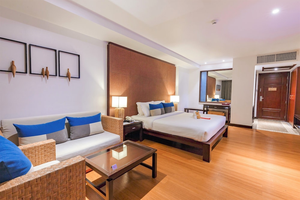 Baan Laimai Beach Resort 25/66
