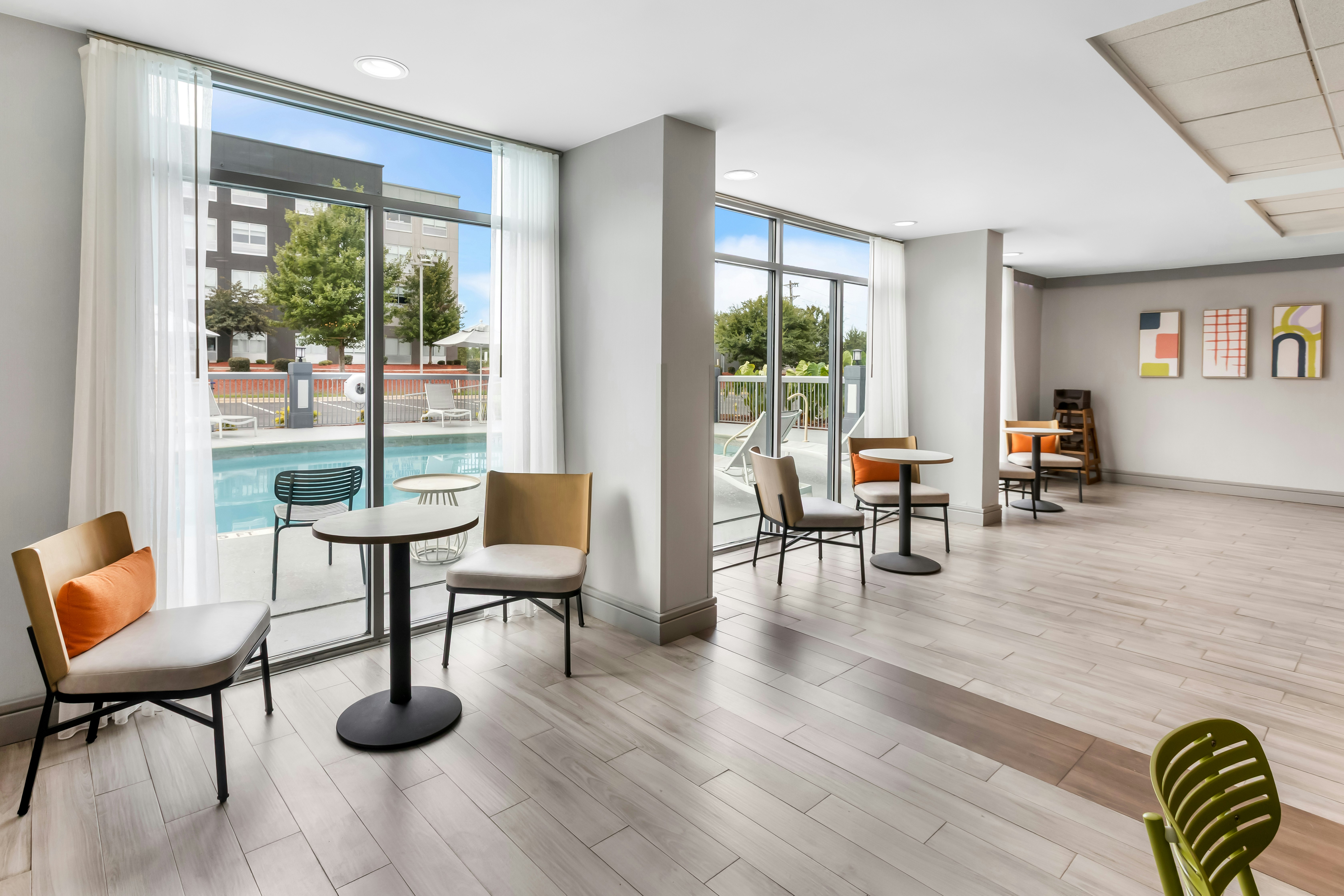 Spark by Hilton Rock Hill 16/27