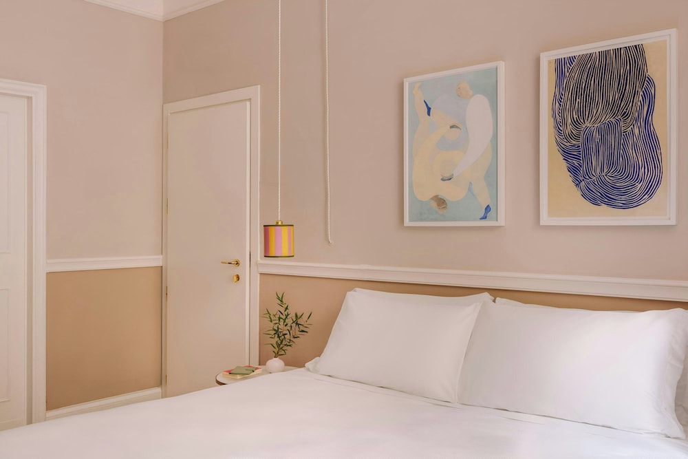 HOTEL PRIVILEGE 28/55