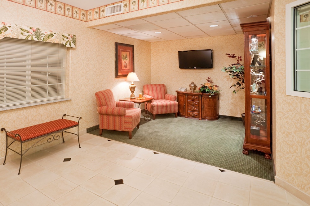 Candlewood Suites Tyler 45/54