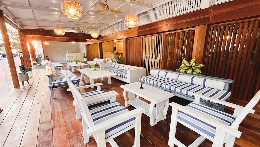 Phuket Island View Resort 57/76
