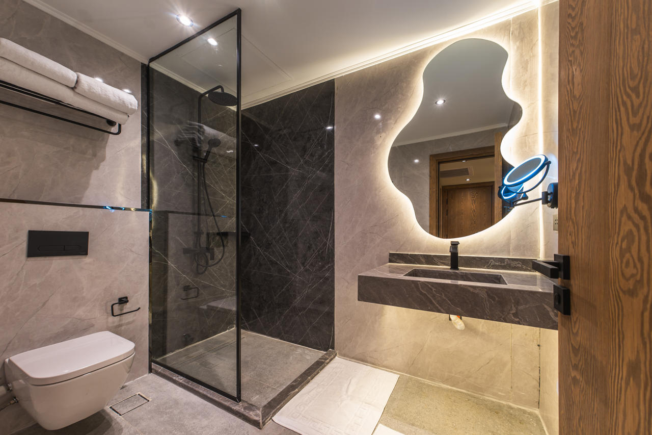 Sam's Story Boutique Hotel 25/26