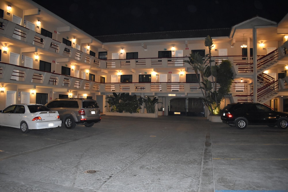 Hotel Frontiere 28/38
