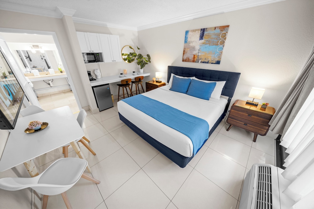 Standard, King Bed, Queen Bed, Accessible