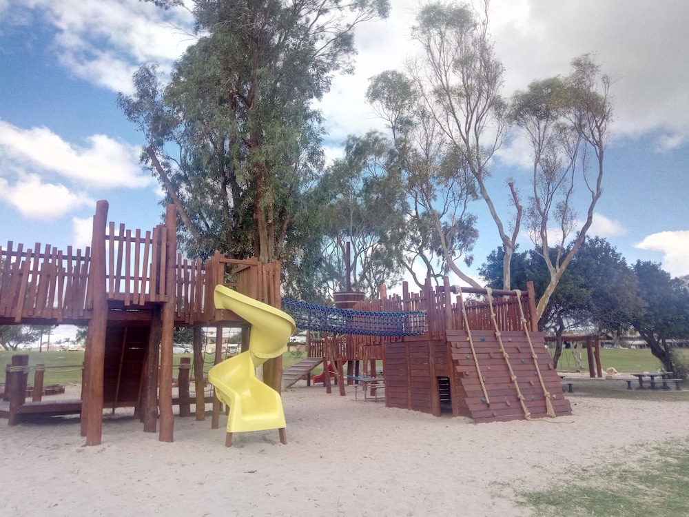 KALBARRI EDGE RESORT 61/70
