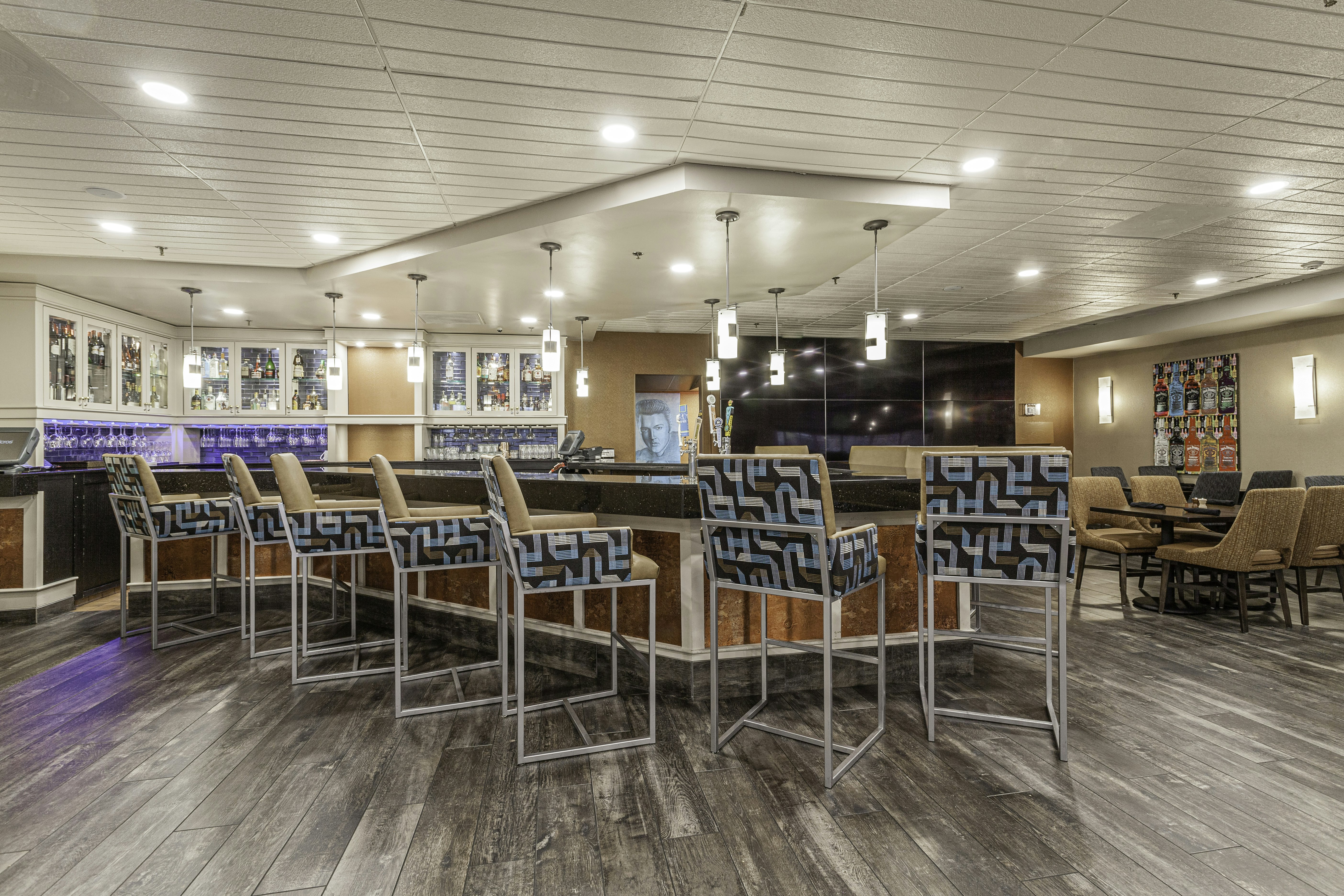 Doubletree Memphis 45/68