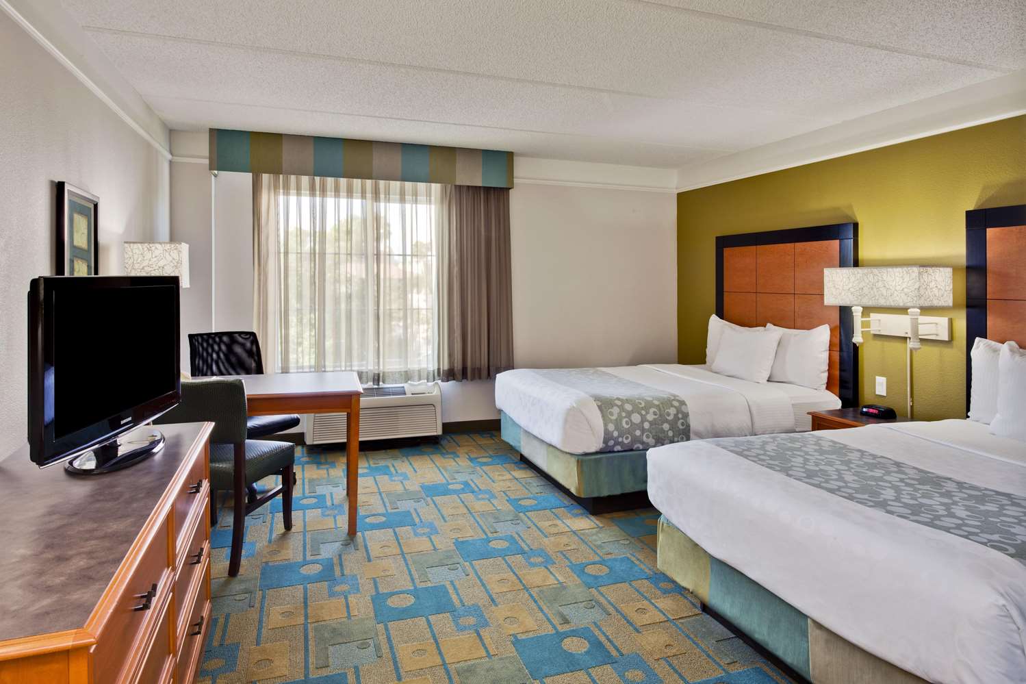 La Quinta Inn & Suites by Wyndham Ft. Lauderdale Airport 10/42