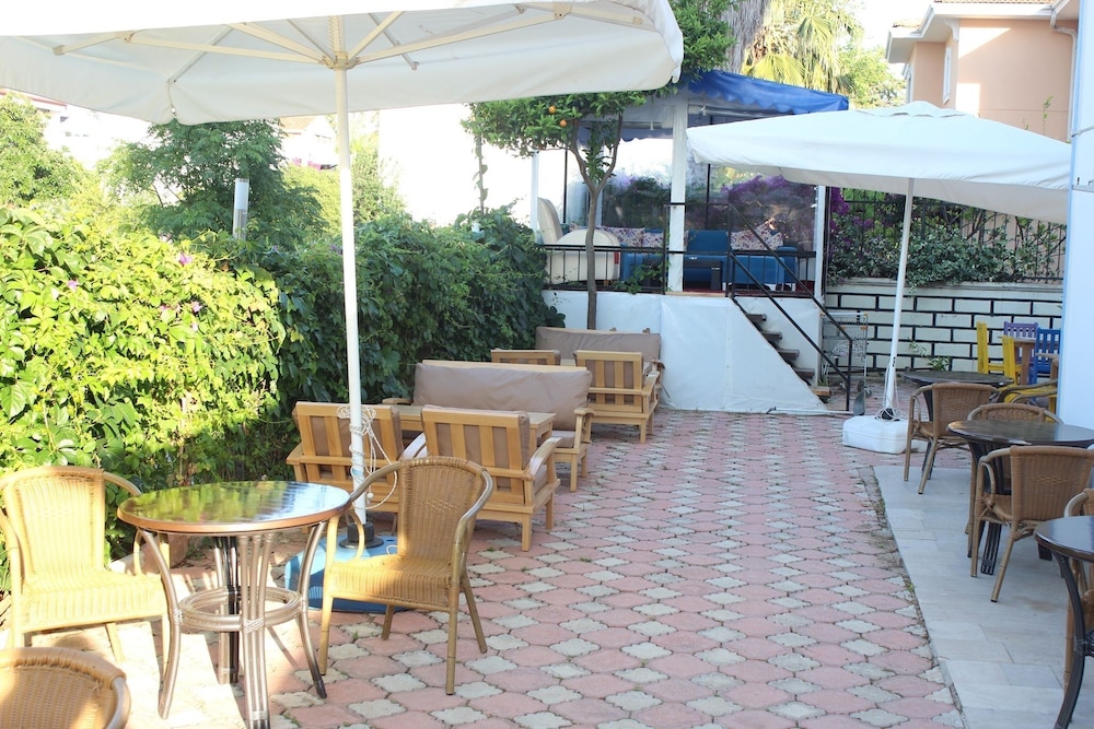 Gozde Hotel 30/49