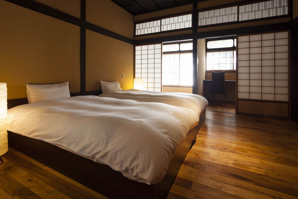 Matsuzakaya Honten 21/62