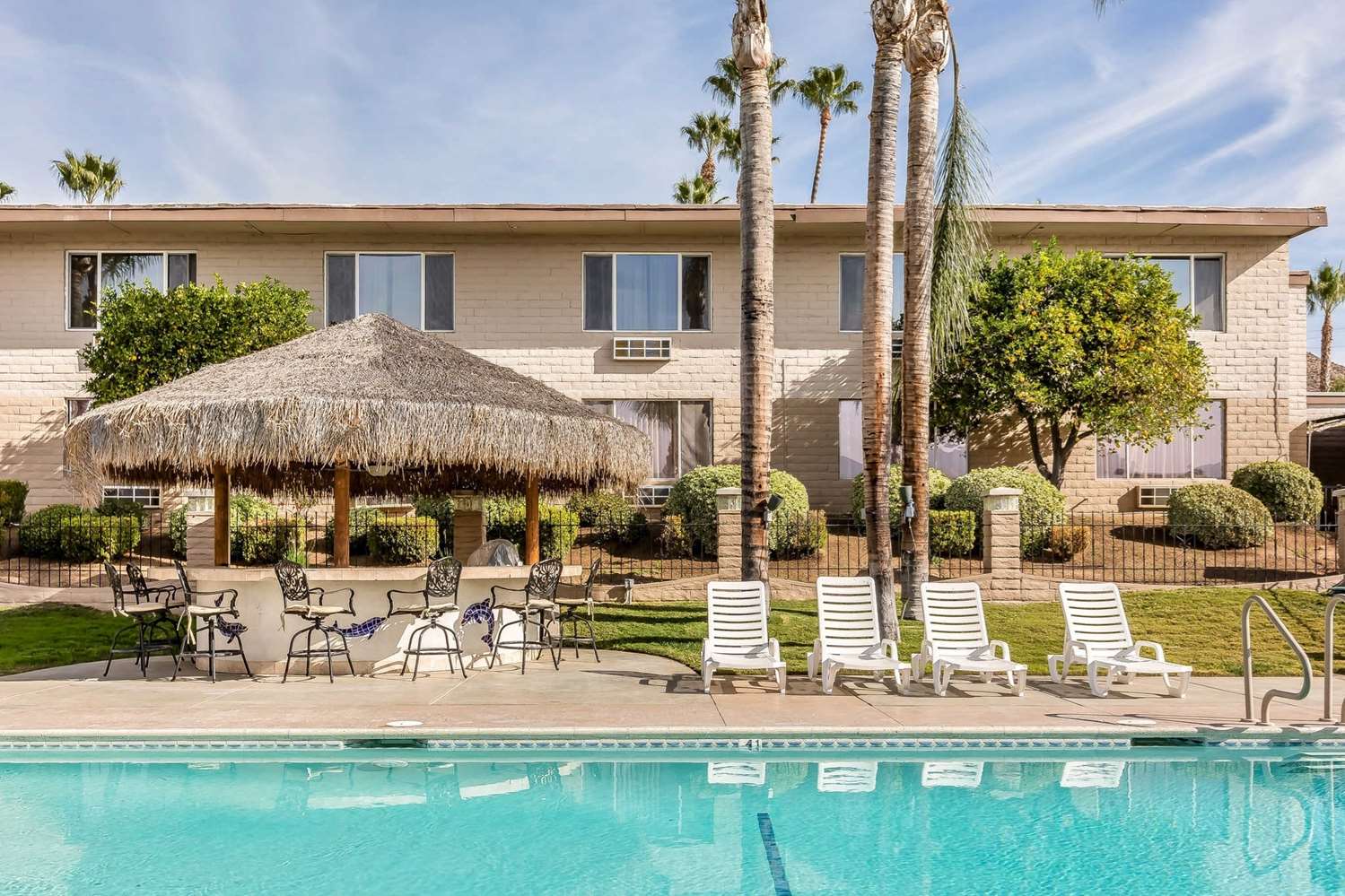 Econo Lodge Lake Elsinore 20/22