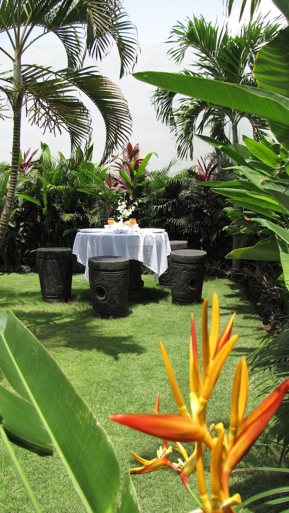 Chocolat Villas Seminyak 31/37