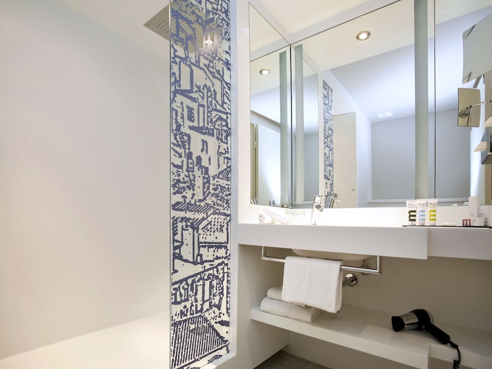 Mercure Lyon Centre Saxe Lafayette 49/50
