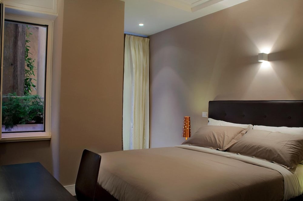 Residence Regola 5/23