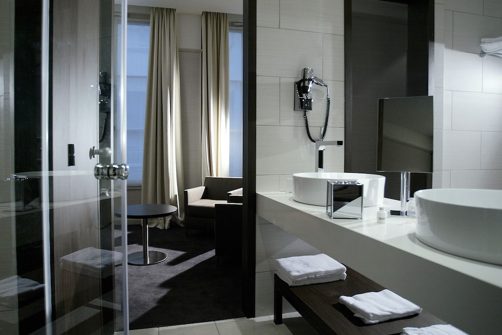 Hotel Duo 6/56