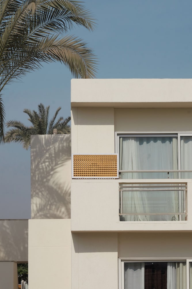 Pyramids Park Resort Cairo in Kirdasah