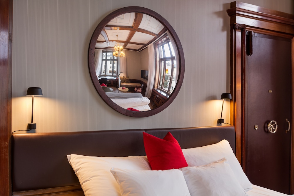 Bergen Bors Hotel 29/32