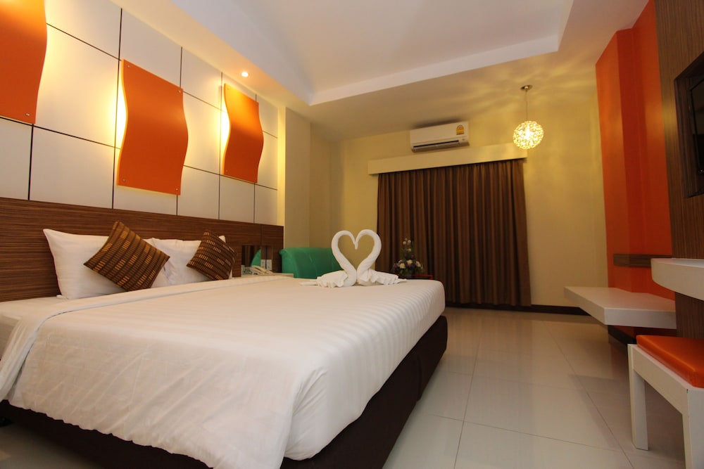 Camelot Hotel Pattaya 19/50