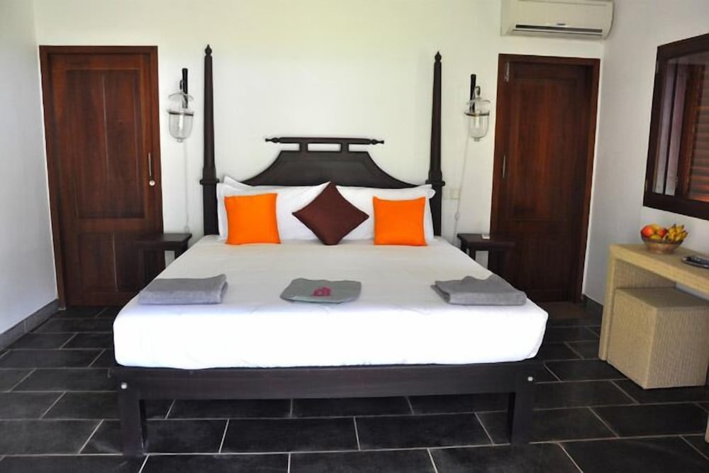 KANAN BEACH RESORT 8/44
