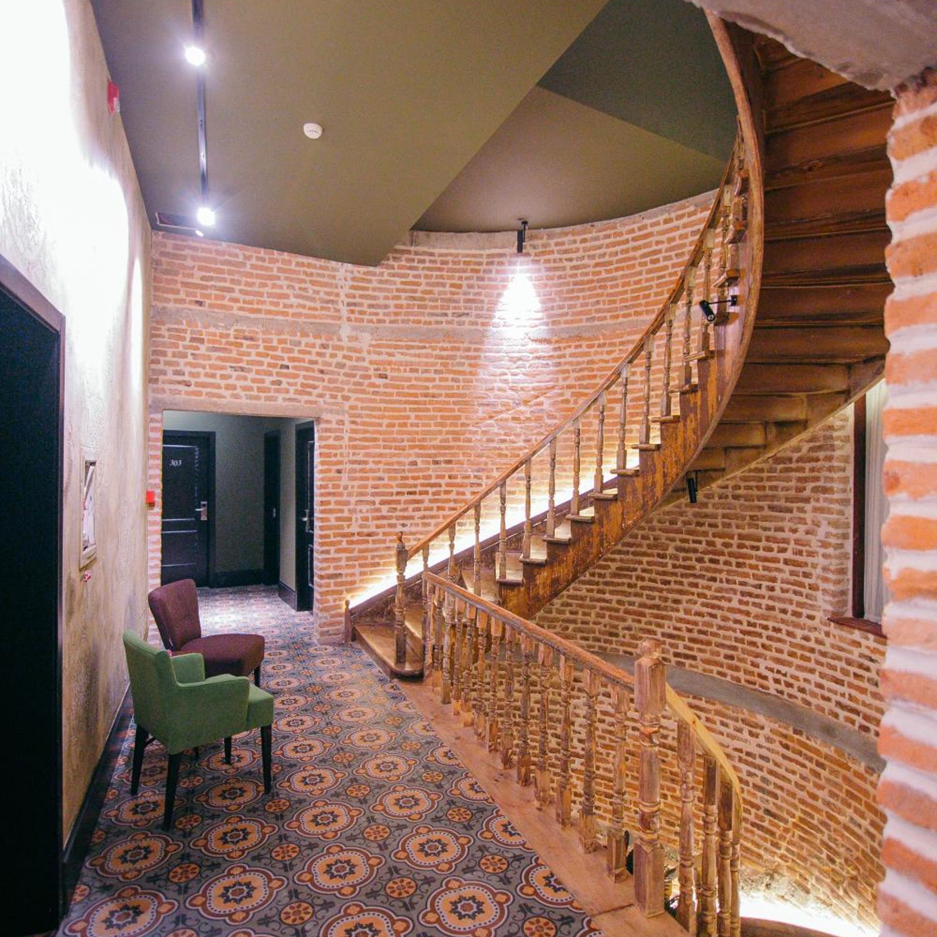 Cathedral Boutique Hotel 36/40