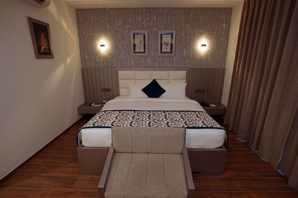 Grand Continent Anjuna A Sarovar Portico Affiliate Hotel 23/60