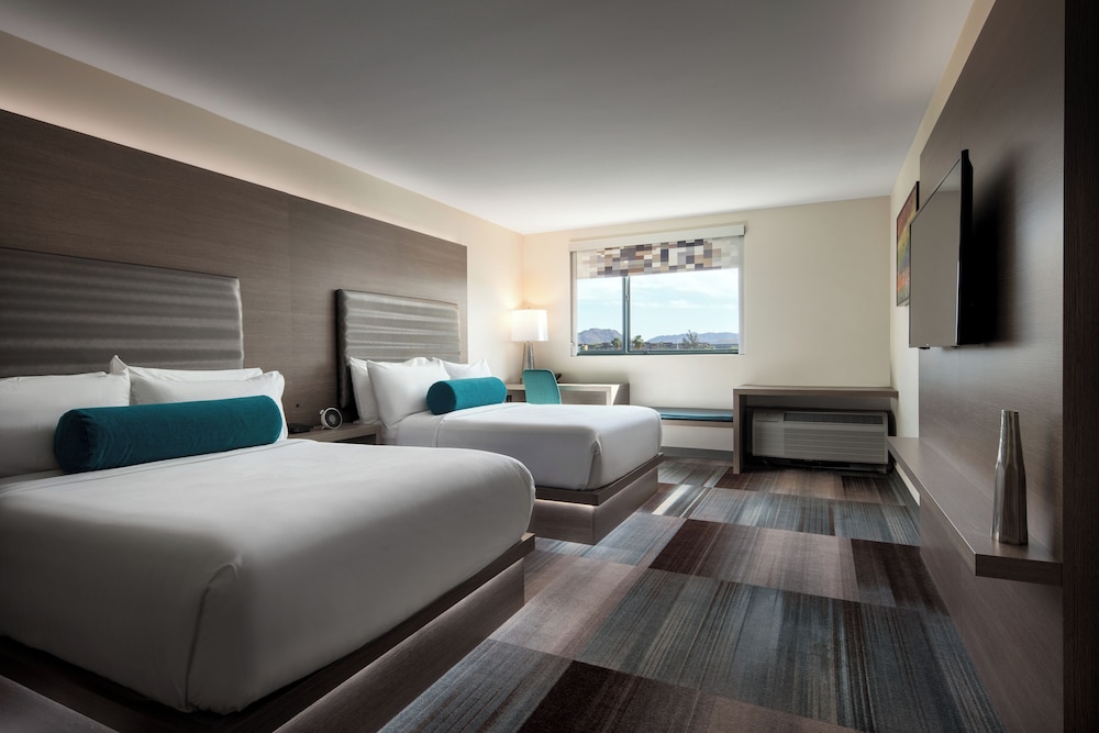 Aloft, 2 Double Beds