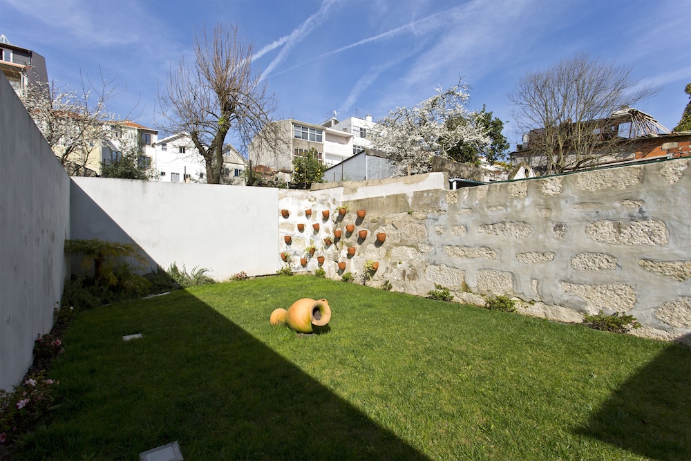 CHARMING HOUSE MARQUES 2 - CEDOFEITA 64/73
