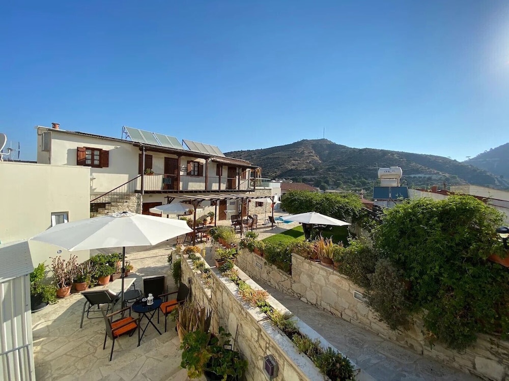 Charalambos Holiday Cottage 3/50