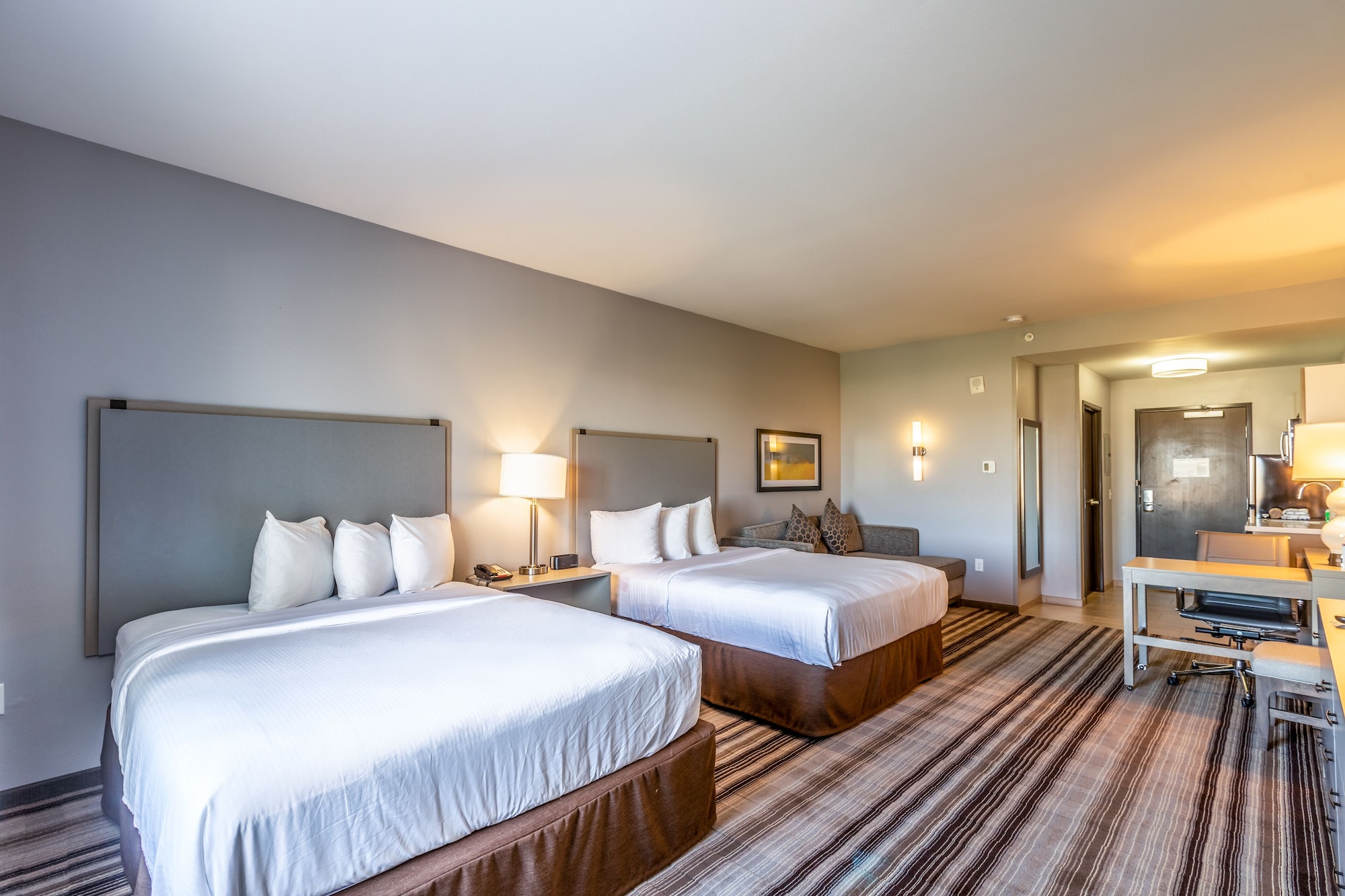 Studio, Suite, 2 Queen Beds