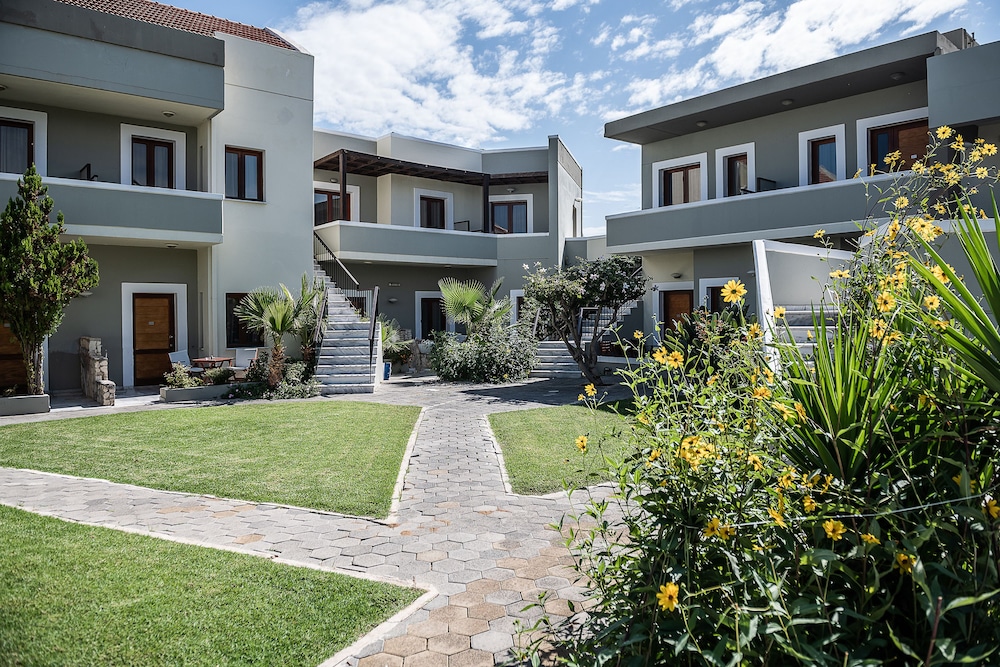 Casa Maria Hotel Apts 50/57